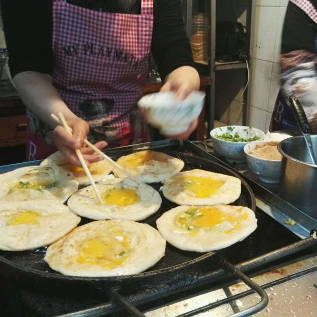 鸡蛋灌饼配方技术教程酱制作配方教程摆摊创业小吃制作技术视频